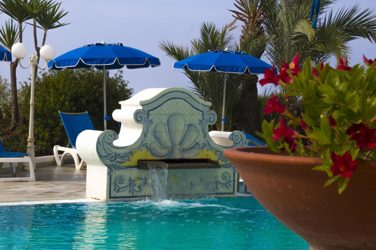 Capizzo Forio (Isola d'Ischia)